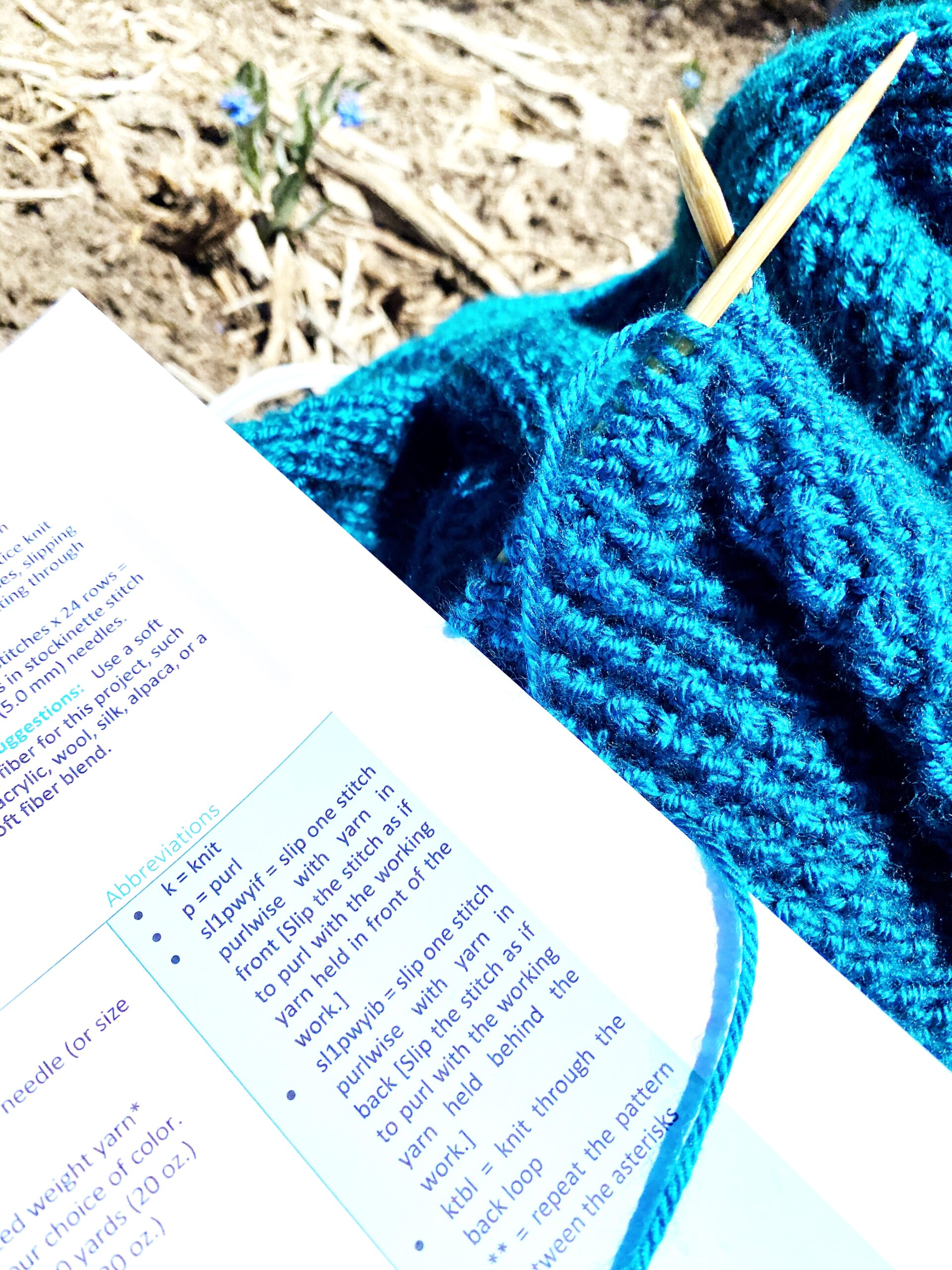 Reading knitting patterns and understanding abbreviations,. Get the free knitting lesson online in this guide from Liz Chandler at PurlsAndPixels