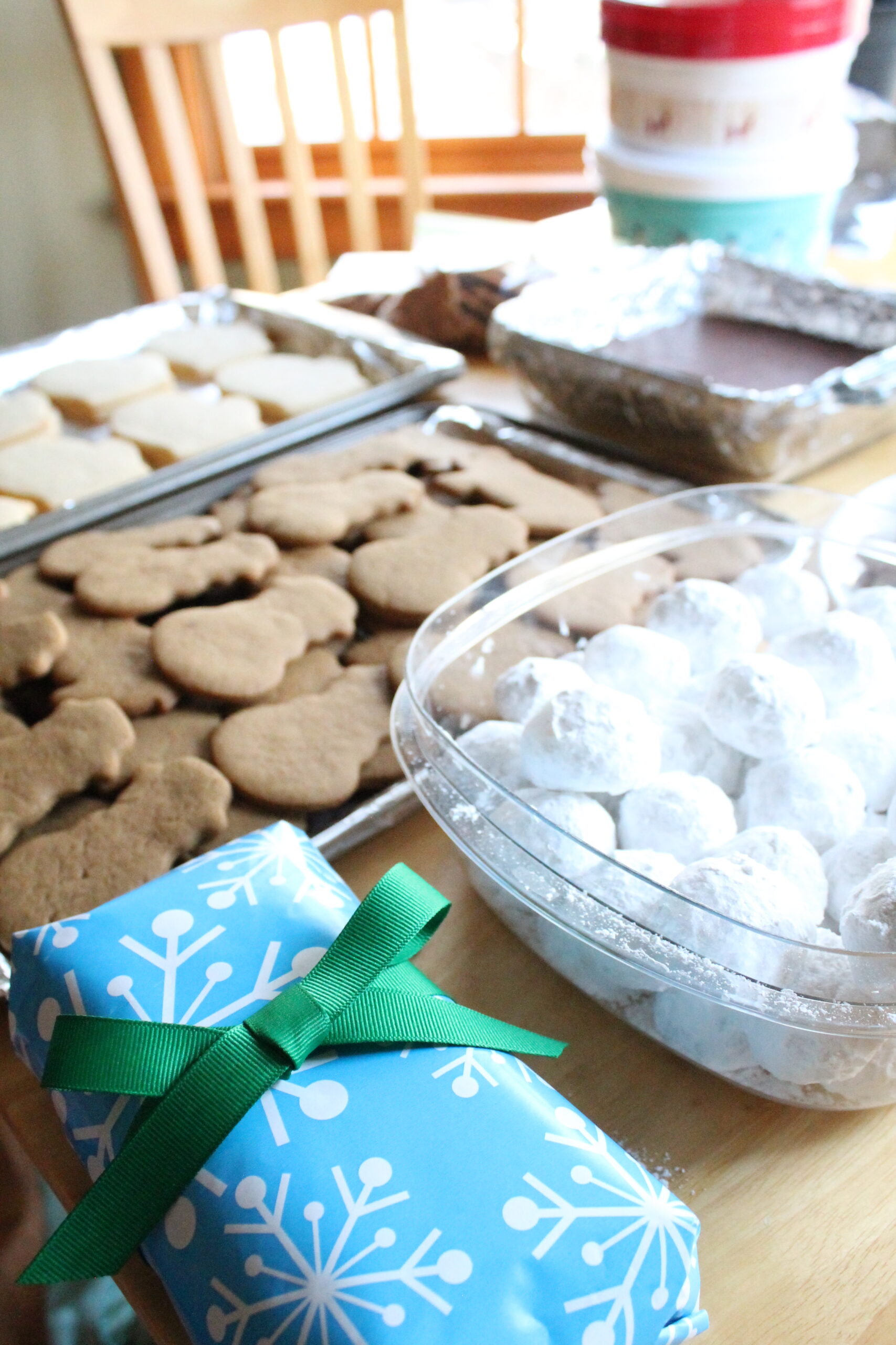 How to ship cookies for gifts and care packages, tutorial from Liz Chandler @PurlsAndPixels
