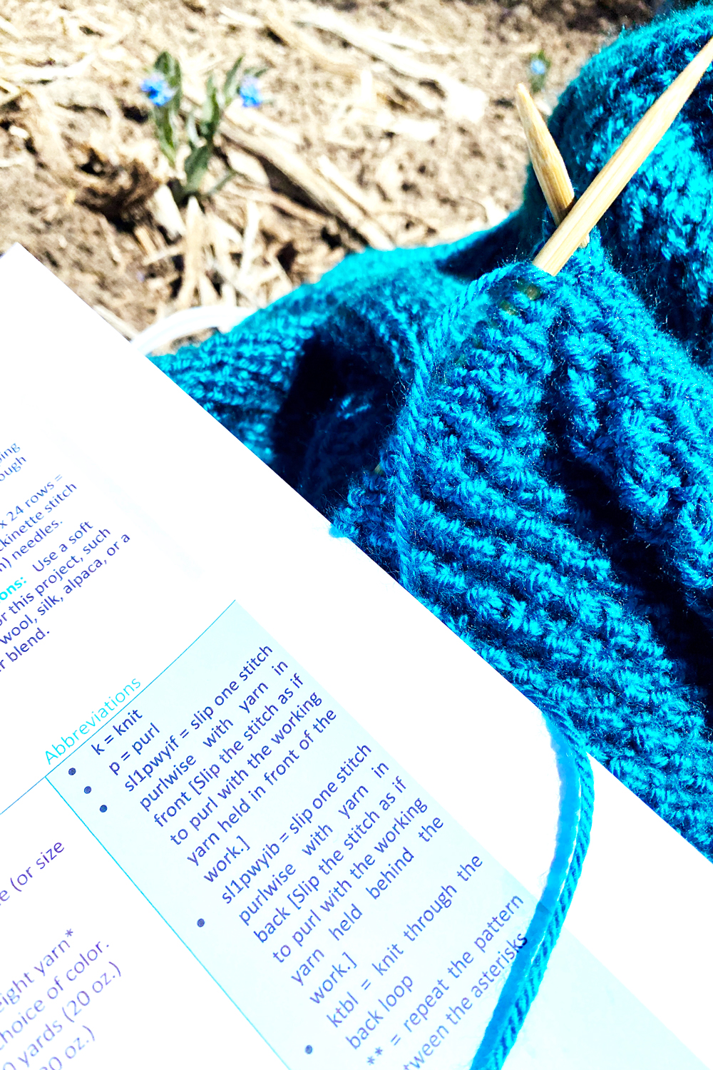 Learn knitting abbreviations with Liz Chandler @PurlsAndPixels. Let's knit something amazing!