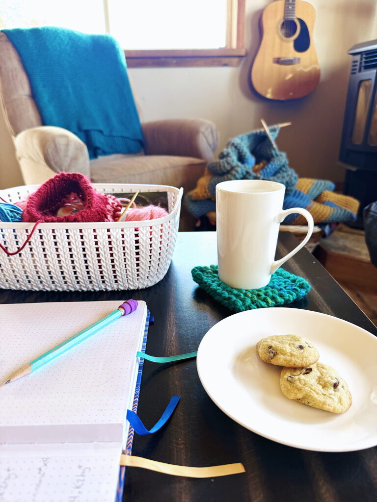 Get simple DIYs, cozy projects, and recipes to give you a quick win and start building your cozy independence today.